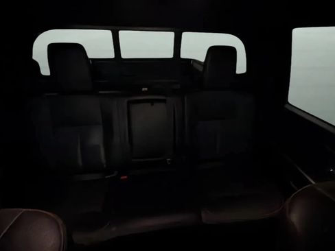 Used 2021 Nissan Titan PRO-4X w/ Pro-4x Convenience Package AWD/4WD image 20