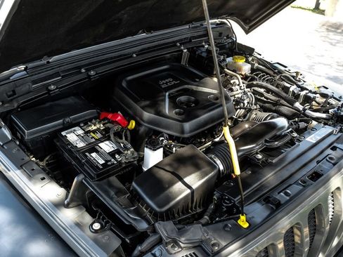 Used 2020 Jeep Wrangler Unlimited Sport S image 59