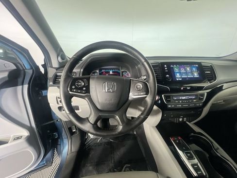 Used 2020 Honda Pilot Touring image 14