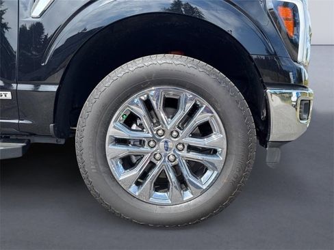 New 2025 Ford F150 Lariat w/ Equipment Group 501A Mid image 9