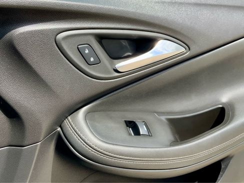 Used 2024 Buick Encore GX Sport Touring AWD/4WD image 45