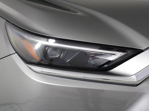 Used 2025 Toyota Grand Highlander AWD Hybrid image 26