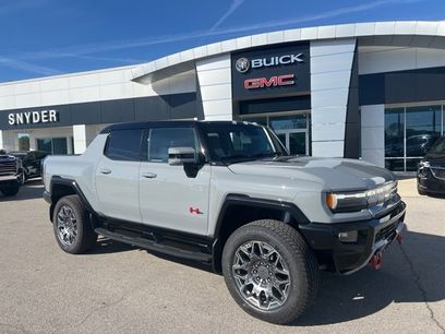 New 2025 GMC Hummer EV 3X w/ LPO, Sport Package