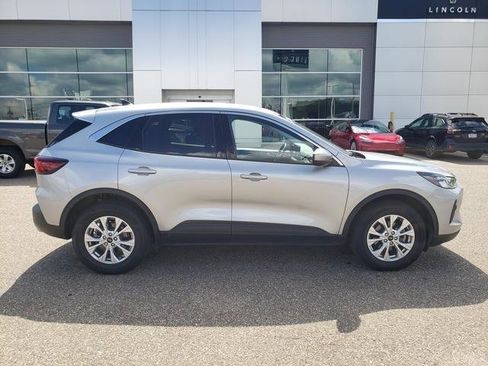 Certified 2023 Ford Escape Active w/ Tech Pack #2 image 11