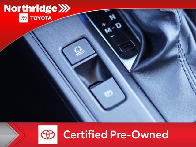 Certified 2026 Toyota Corolla Cross LE FWD image 31