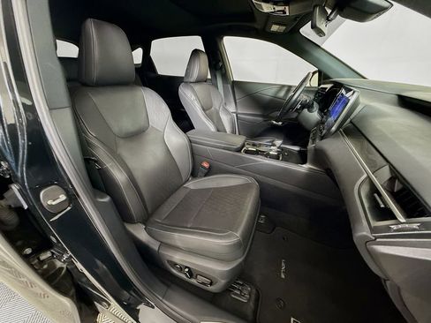 Used 2023 Lexus RX 350 Premium Plus w/ Cold Area Package image 30