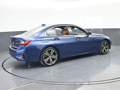 Used 2021 BMW 330i Sedan w/ Premium Package image 6