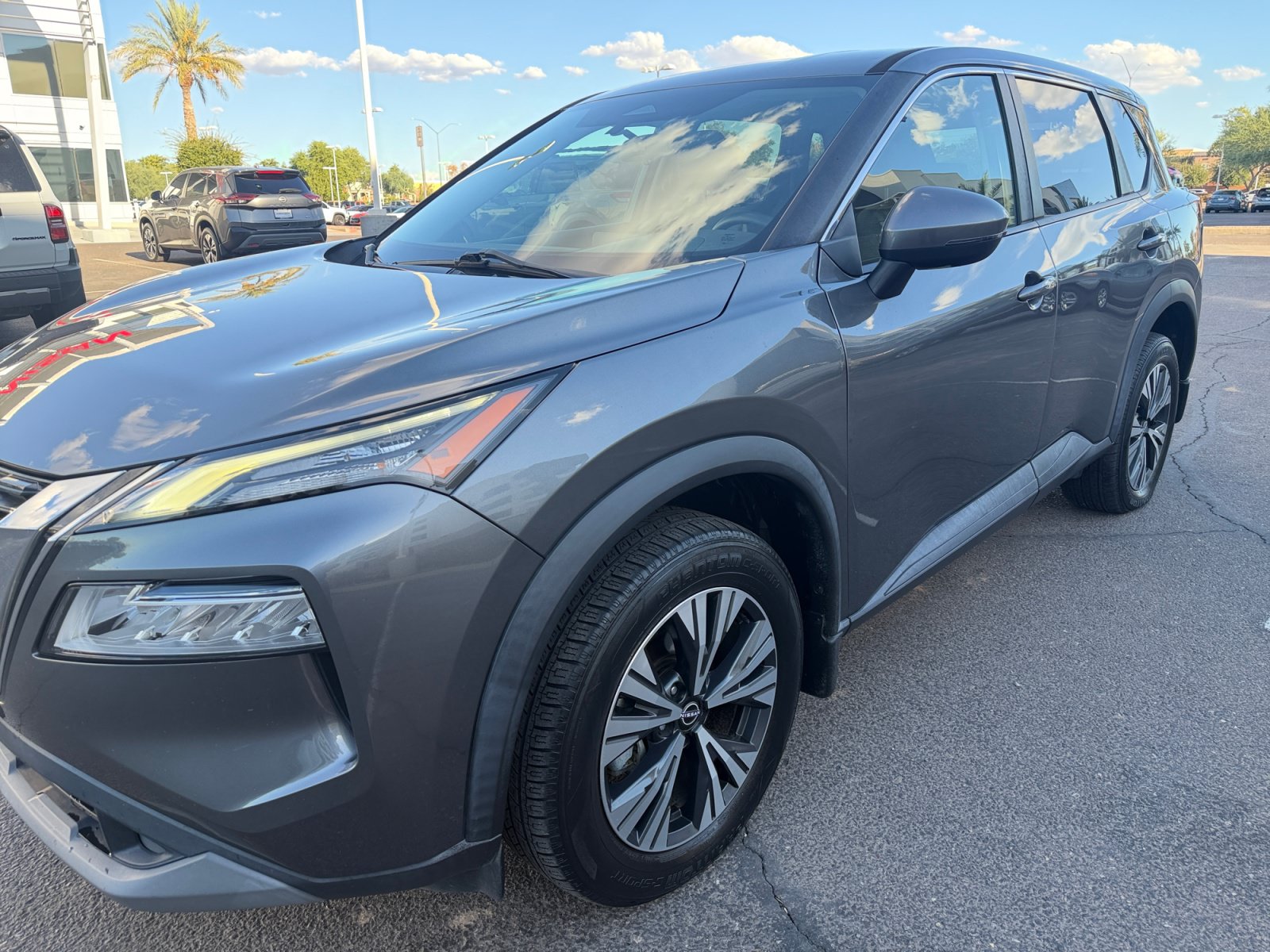 Used 2022 Nissan Rogue SV FWD image 10