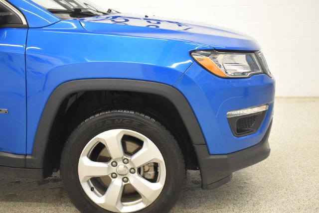 Used 2020 Jeep Compass Latitude w/ Cold Weather Group AWD/4WD image 13