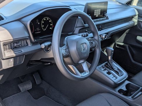 Used 2025 Honda CR-V LX image 14