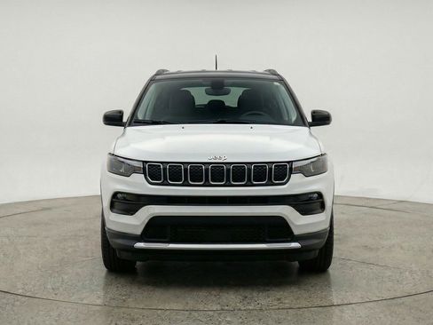 Used 2025 Jeep Compass Limited image 2