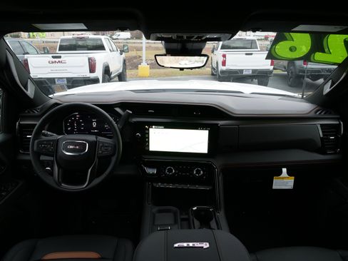 New 2026 GMC Sierra 2500 AT4 w/ AT4 Premium Plus Package image 19