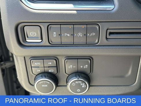 Certified 2021 Chevrolet Suburban RST w/ Rear Media and Nav Package AWD/4WD image 11