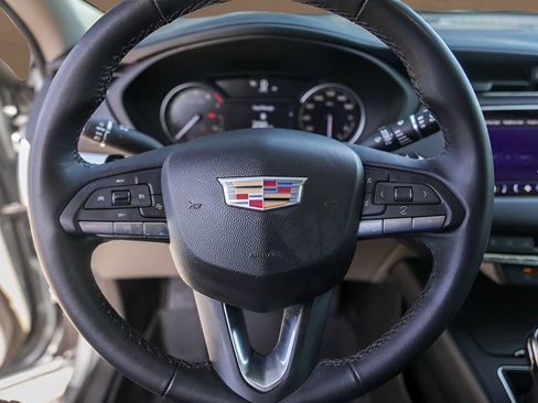 Certified 2023 Cadillac XT4 Luxury w/ Driver Awareness Package image 12