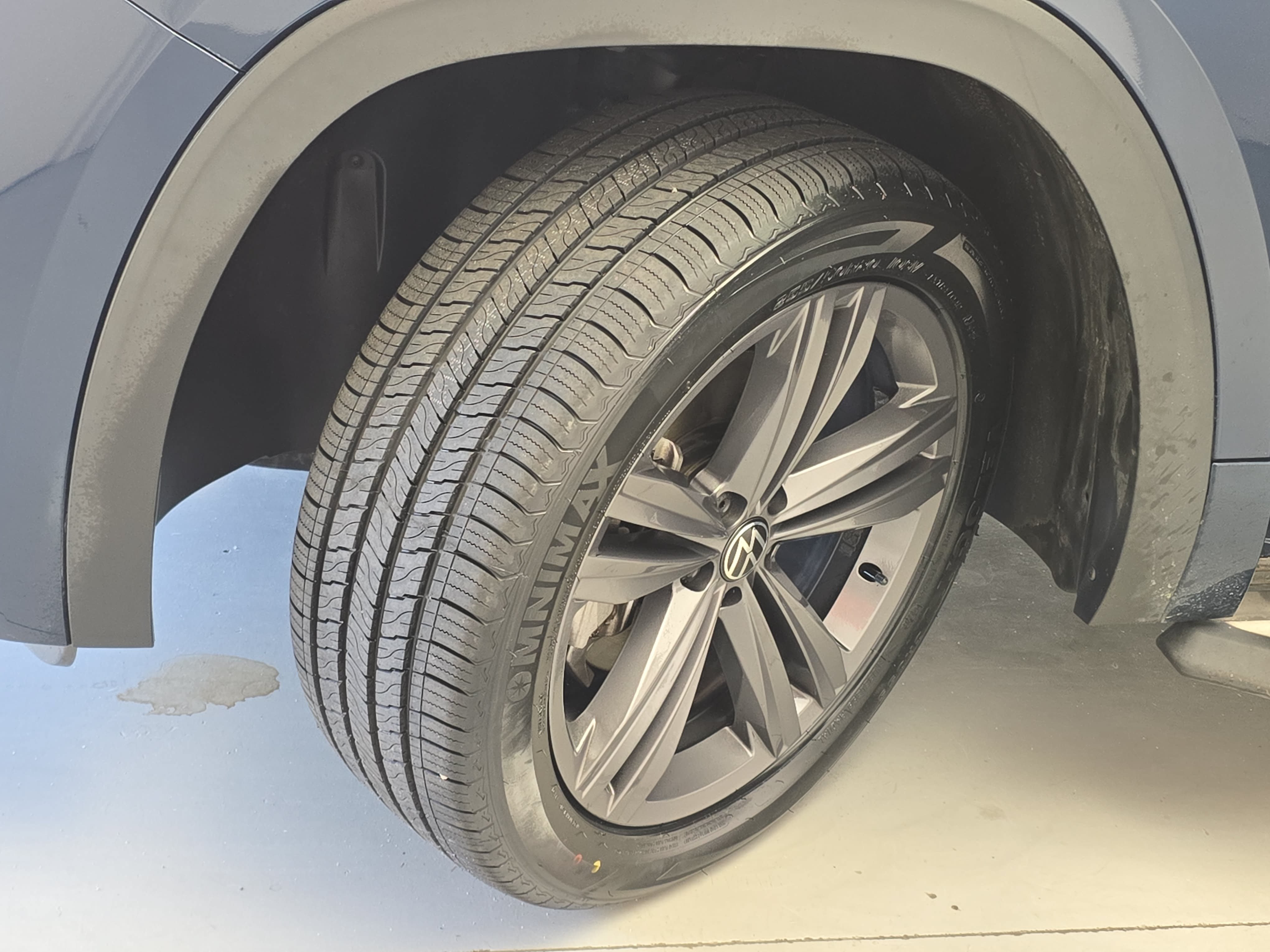 Used 2021 Volkswagen Atlas SE FWD image 34