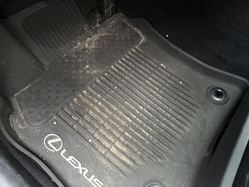 Used 2023 Lexus ES 250 w/ Premium Package image 17