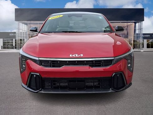 Used 2025 Kia K4 GT-Line w/ GT-Line Premium Package FWD image 2
