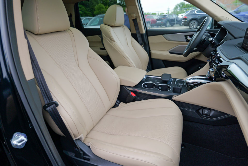 Used 2024 Acura MDX w/ Technology Package AWD/4WD image 39