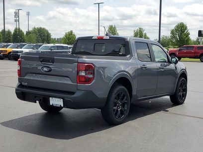 New 2026 Ford Maverick Lariat w/ Black Appearance Package