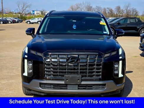 Used 2023 Hyundai Palisade SEL w/ Premium Package image 8