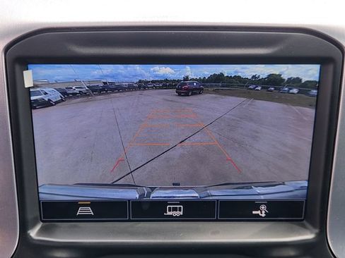 Used 2021 GMC Sierra 1500 SLT AWD/4WD image 16