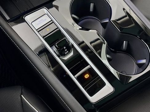 New 2026 Volkswagen Atlas SEL Premium R-Line image 17