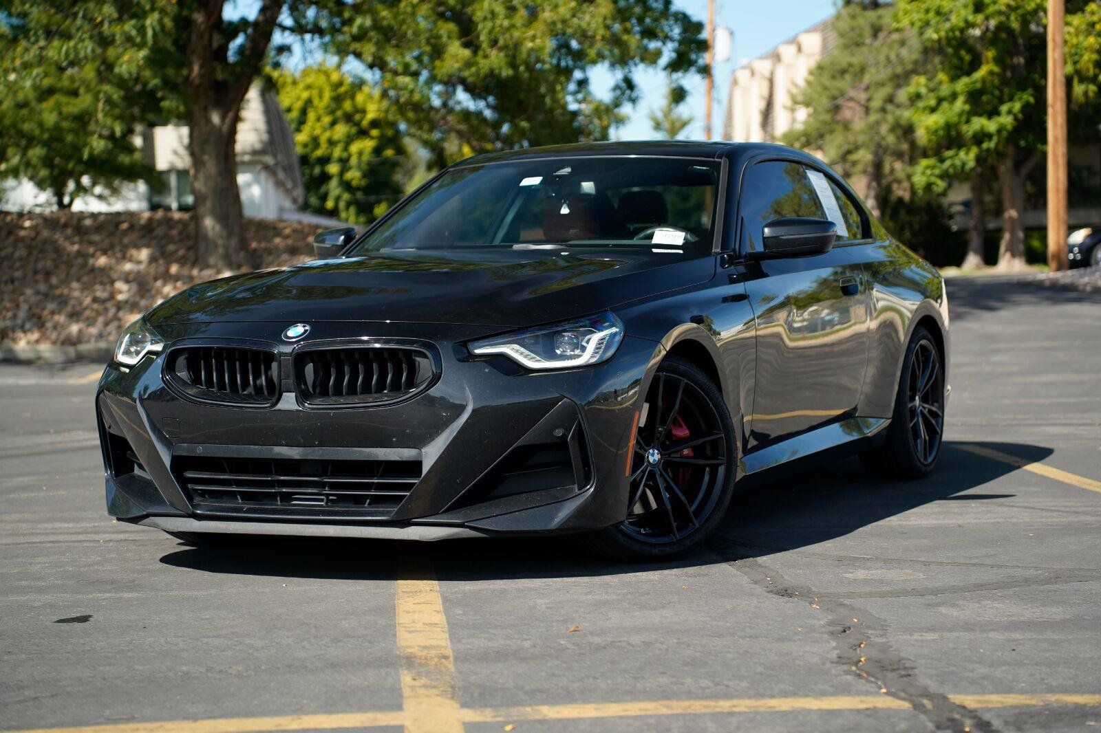Used 2024 BMW 230i Coupe w/ Premium Package RWD image 1