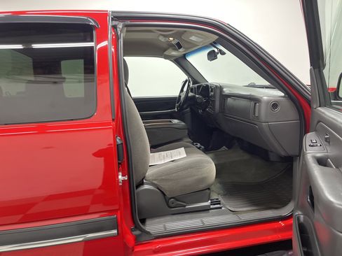 Used 2007 Chevrolet Silverado 1500 LT w/ Extended Cab Value Package image 18