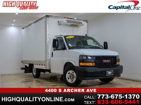 Used 2023 GMC Savana 3500 w/ Power Convenience Package RWD image 1