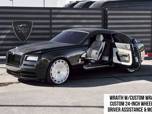 Used 2015 Rolls-Royce Wraith image 1