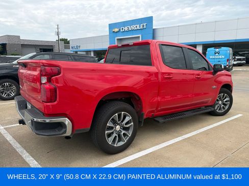 Used 2026 Chevrolet Silverado 1500 LT w/ Leather Package RWD image 3