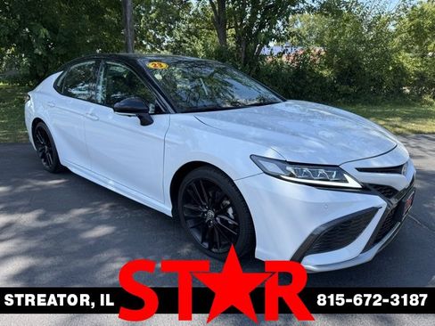 Used 2023 Toyota Camry XSE image 1
