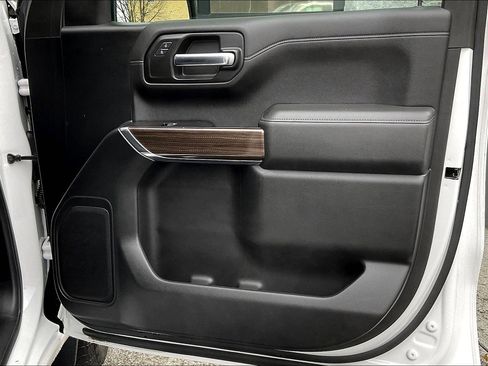 Used 2019 Chevrolet Silverado 1500 LT w/ All-Star Edition AWD/4WD image 28