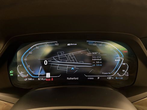 Used 2022 BMW X5 xDrive45e w/ M Sport Package image 10