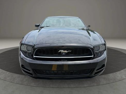 Used 2014 Ford Mustang Coupe RWD image 8