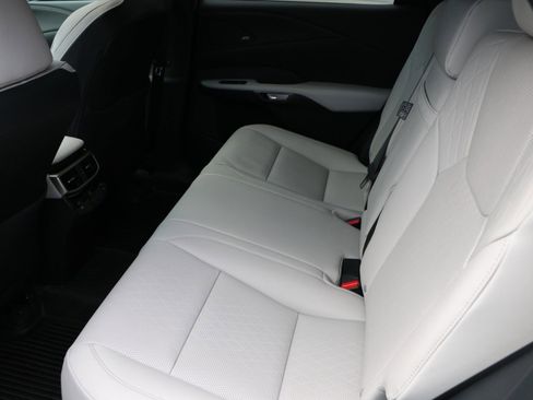 Used 2025 Lexus RX 350 w/ Convenience Package AWD/4WD image 33