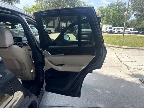Used 2020 BMW X3 xDrive30i w/ Premium Package AWD/4WD image 19