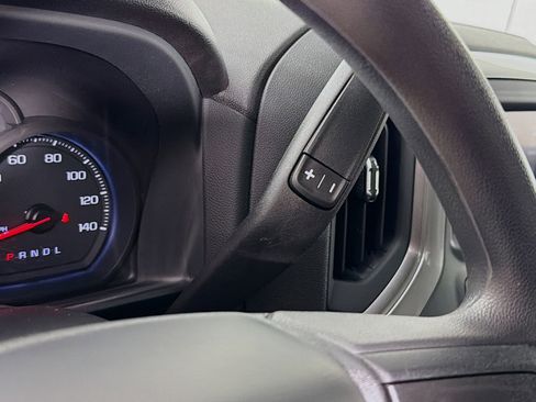 Used 2024 Chevrolet Silverado 1500 Custom image 18