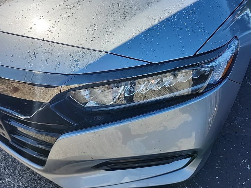 Used 2019 Honda Accord Sport image 8