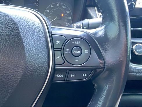 Used 2023 Toyota Corolla SE image 25