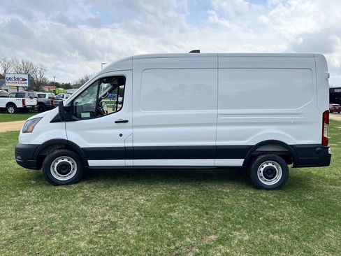 New 2026 Ford Transit 250 148 Medium Roof RWD image 5