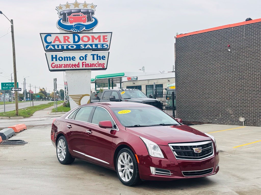 Used 2017 Cadillac XTS Luxury FWD image 1