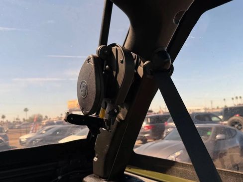 Used 2021 Jeep Wrangler Unlimited Rubicon AWD/4WD image 28
