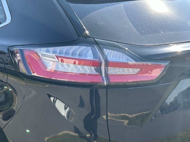 Used 2024 Ford Edge SEL w/ Convenience Package AWD/4WD image 8