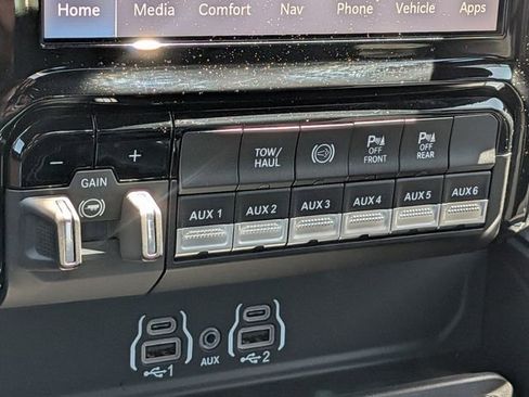 Used 2026 RAM 2500 Big Horn image 13