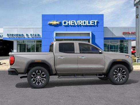 New 2026 GMC Canyon Denali image 29