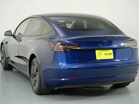 Used 2023 Tesla Model 3 Standard Range image 51