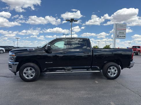 Certified 2026 RAM 2500 Big Horn AWD/4WD image 8