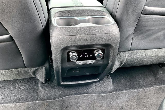 Used 2026 Buick Enclave Preferred FWD image 10