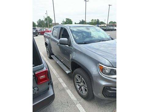 Used 2022 Chevrolet Colorado W/T w/ Custom Special Edition AWD/4WD image 6